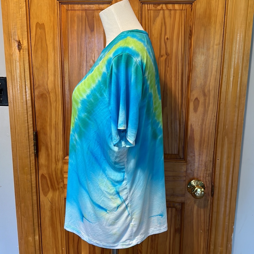 Tye dye t-shirt - Picture 5 of 8